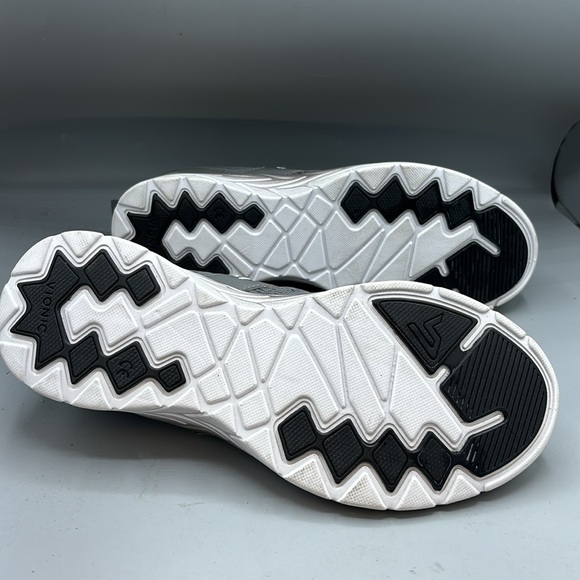 Vionic‎ 335 miles - Picture 3 of 3